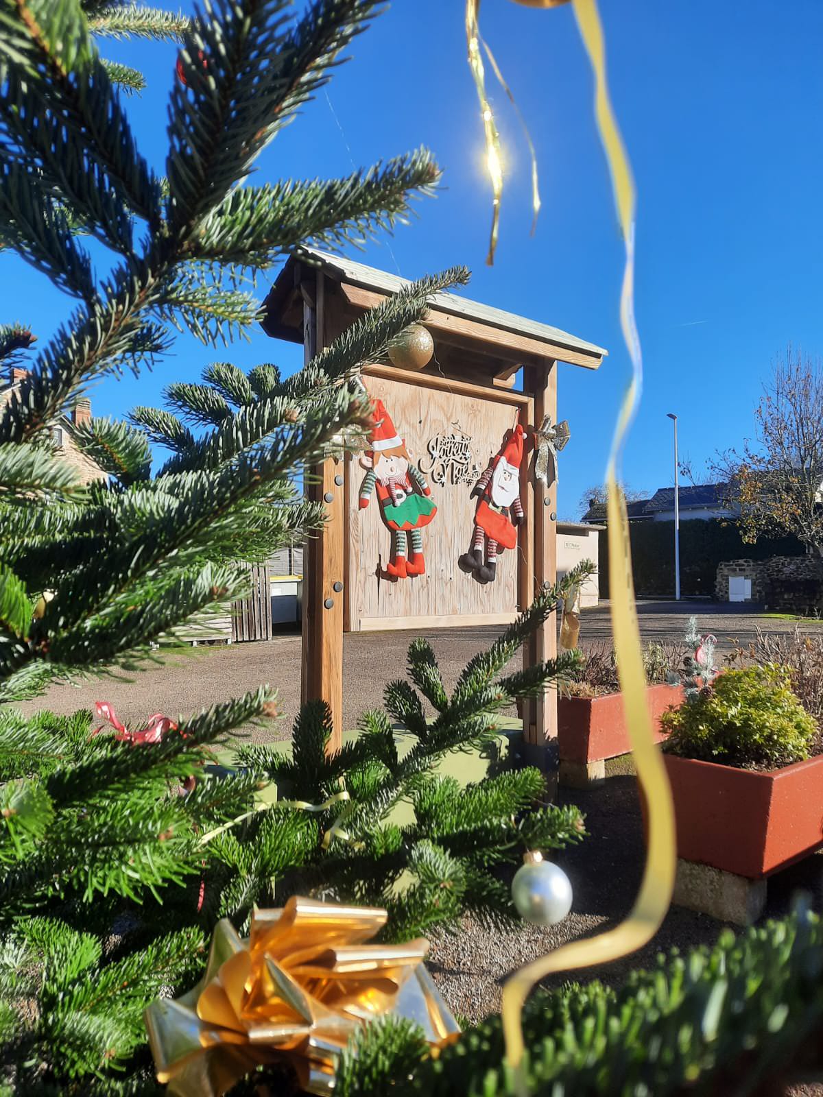 Lire la suite à propos de l’article Les décorations de Noël sont en place !